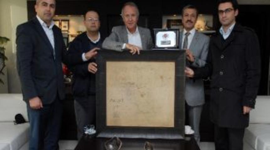 Harita M&uuml;hendisleri&rsquo;nden Başkan Evcilmen&rsquo;e Teşekk&uuml;r