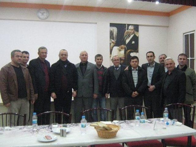 Mhp’li Belediye Başkanları Mütevelli’de Toplandı