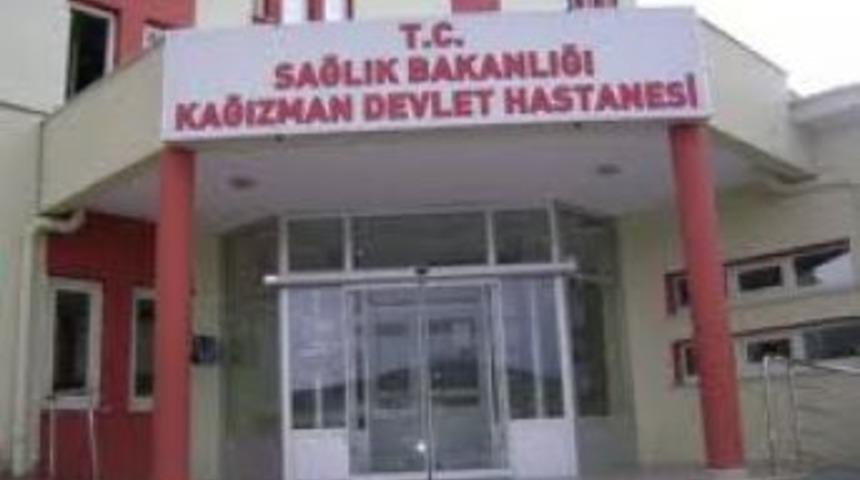 Kağızman&rsquo;da sondaj makinesi kaza yaptı