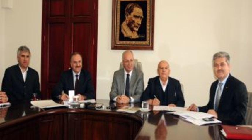 Sarıg&ouml;l'&uuml;n Vergi Rekortmeni Hayırseveri Ikinci Okulu Yaptıracak