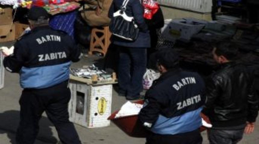 Zabıtadan Seyyar Satıcıya Ceza