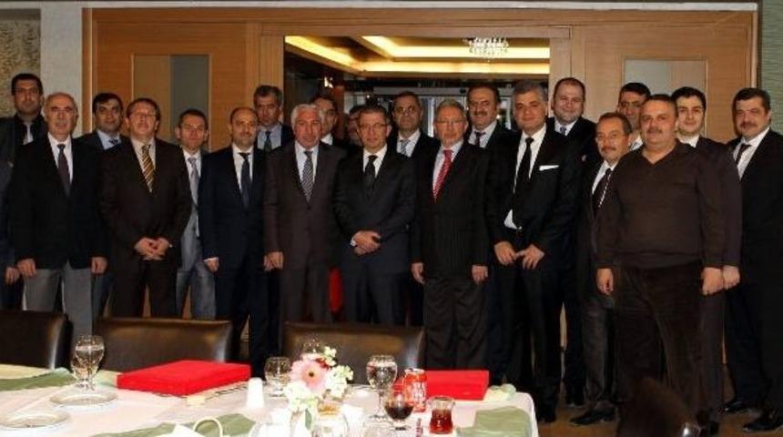 Kcetaş'tan Emekli M&uuml;d&uuml;rlere Vefa