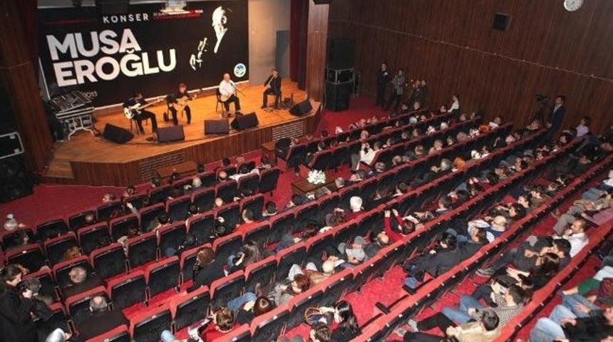 Eroğlu&rsquo;ndan Muhteşem Konser