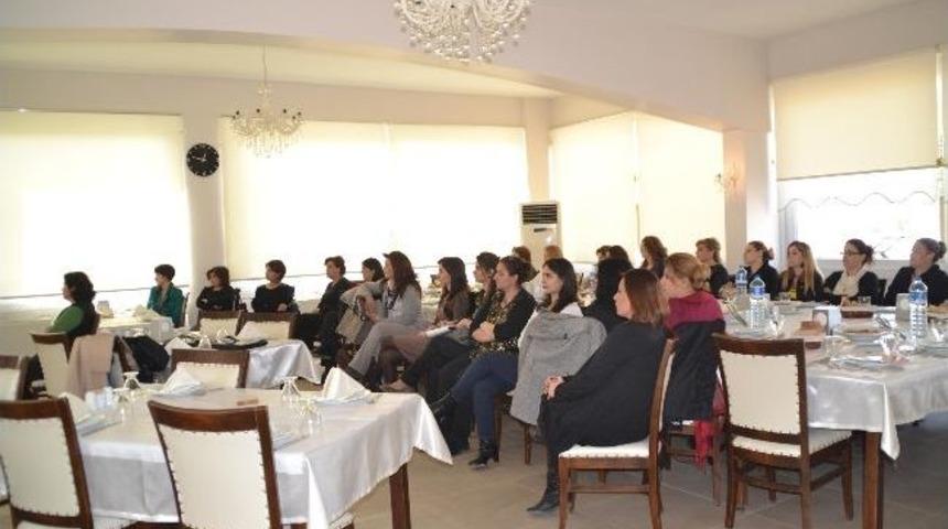 Turgutlu'da "meme Kanseri" Konulu Seminer D&uuml;zenlendi