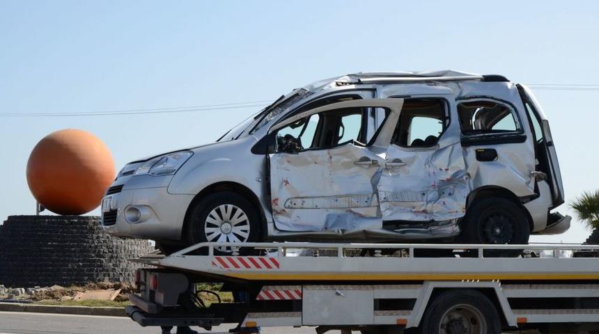 Ters Yöne Giren Araca Kamyon Çarptı: 1 Yaralı