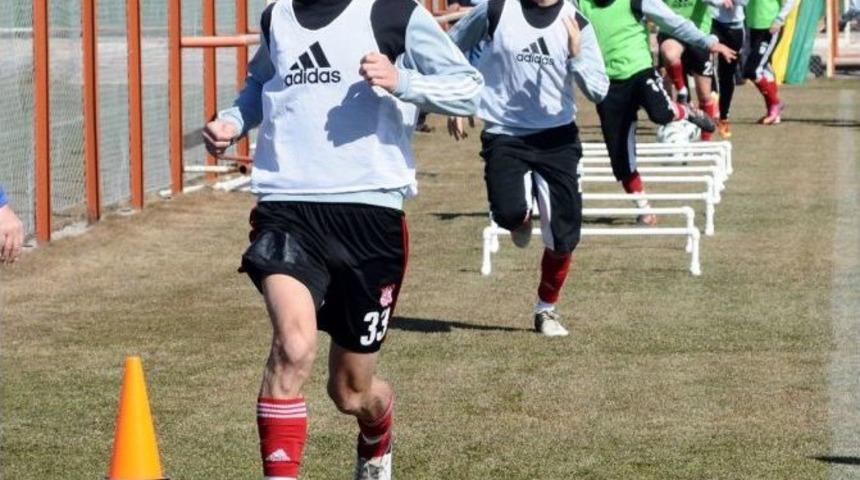 &Ccedil;alımbay: Her Ma&ccedil;a Hakem Korkusuyla &Ccedil;ıkıyoruz