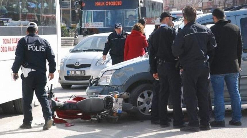 Tokat&rsquo;ta Trafik Kazası: 1 Yaralı
