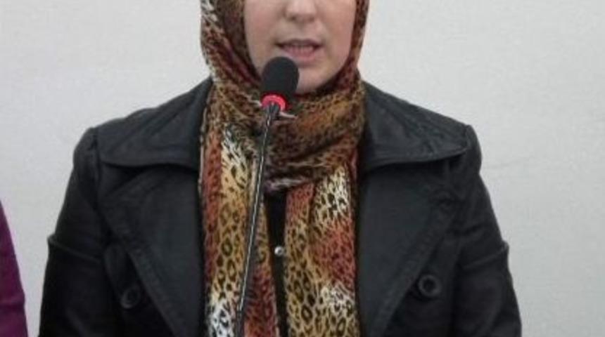 Ak Parti İl Kadın Kolları Başkanı Nil&uuml;fer Ebeoğluğil: