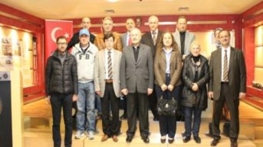 D&uuml;zce Kalkınma Vakfı Dtso&rsquo;da Toplandı