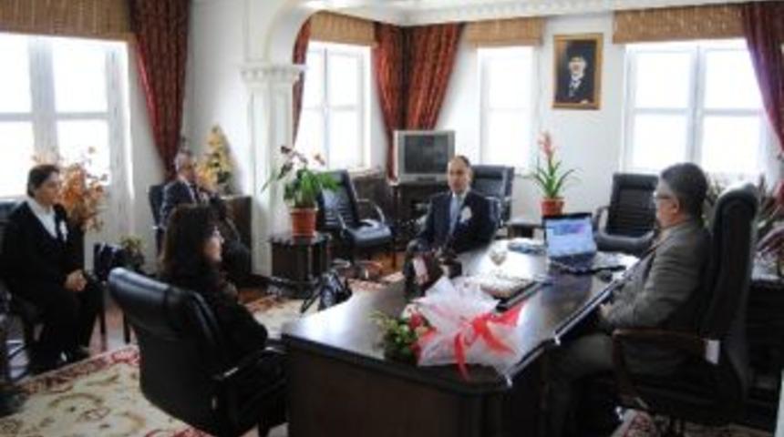 Vergi Haftası Kutlanıyor