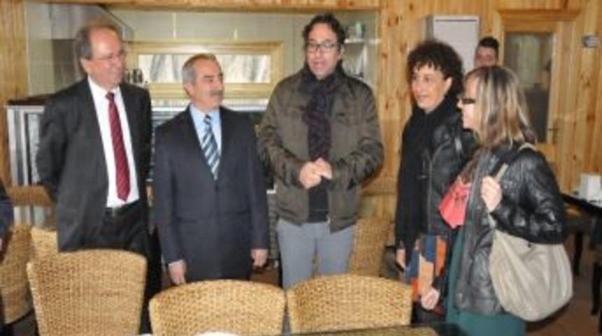 &Ccedil;akırlar&rsquo;a Fransız Kalmadılar