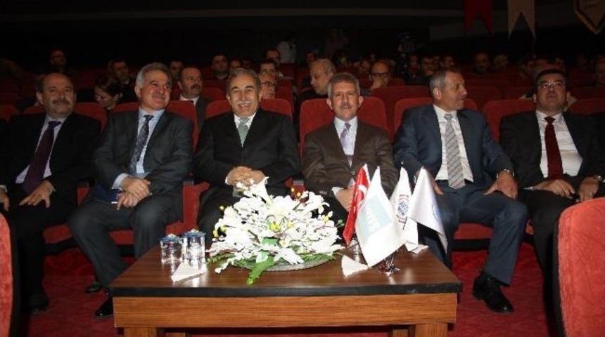 İnşaat Sekt&ouml;r&uuml;nde Mesleki Yeterlilik Konferansı