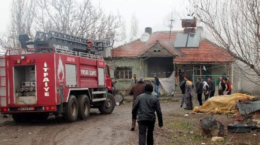 Yeni&ccedil;ubuk'ta &Ccedil;ıkan Yangın Ucuz Atlatıldı