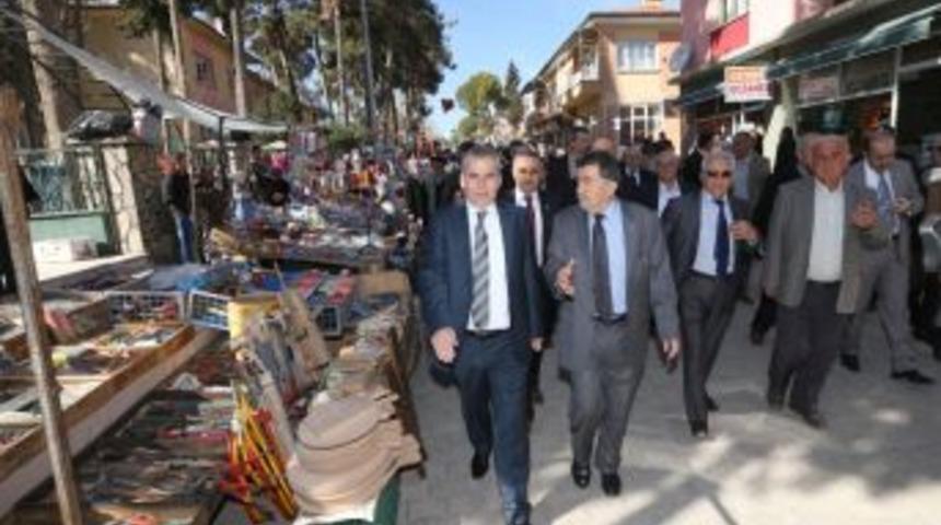 Zolan: Her &Ouml;l&ccedil;&uuml;de Ilk 10&rsquo;da Bulunan Denizli, 16 B&uuml;y&uuml;kşehir Arasına Alınmamıştı