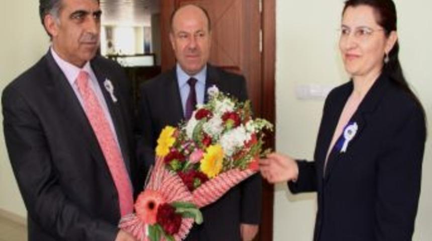 Defterdar &Ouml;z&rsquo;den Vatso&rsquo;ya Ziyaret