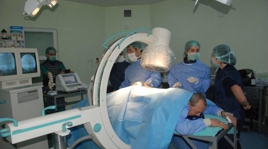 Çanakkale Devlet Hastanesi'ne Ağrıları Kesen Radyo Frekans Cihazı Alındı