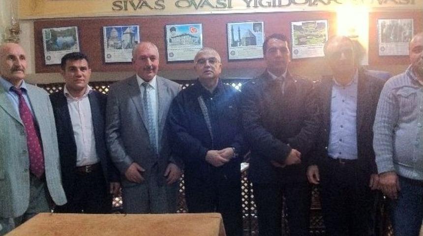 &Ccedil;orlu Belediye Başkanı &Uuml;nal Baysan&rsquo;dan Sivaslılar Derneği&rsquo;ne Ziyaret