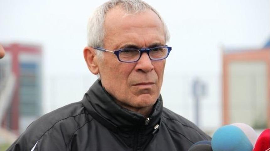 Hector Cuper, Galatasaray&rsquo;ı Tebrik Etti