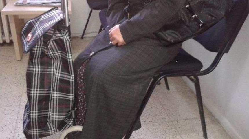 Saruhanlı Salı Pazarı'nda Hırsızlık