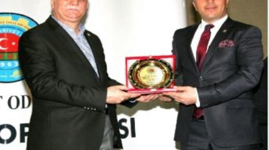 Tzob Genel Başkanı Bayraktar&rsquo;dan Aydemir&rsquo;e Başarı Plaketi