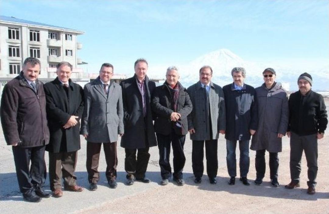 &Ouml;sym Başkanı Ağrı'da