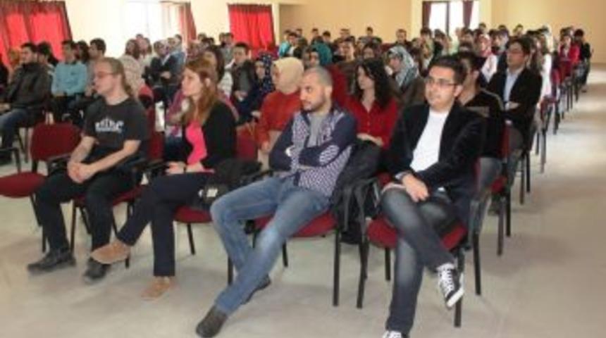 Tıp Fak&uuml;ltesi &ouml;ğrencileri bilgilendirildi
