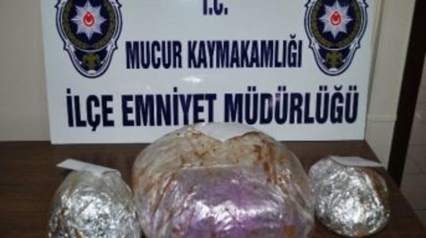 15 Yaşında 8 Kilo Esrarla Yakalandı
