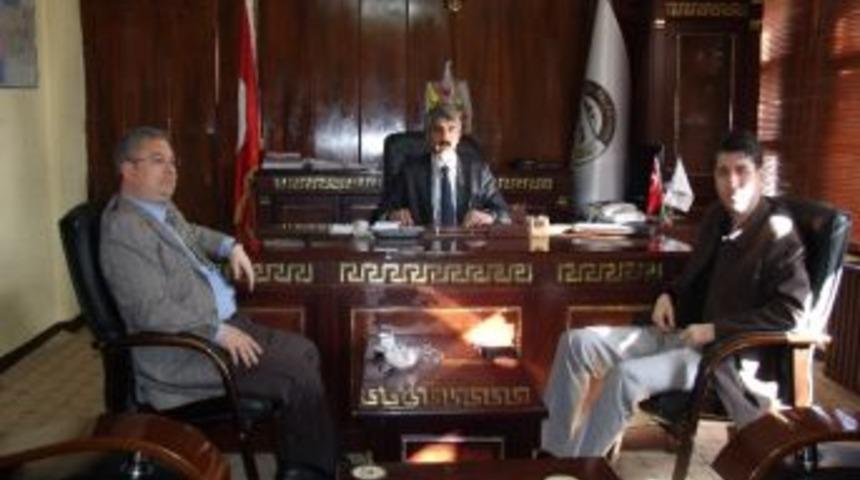 İdil İl&ccedil;e Emniyet M&uuml;d&uuml;r&uuml; Mehmet Kara'dan Belediyeye Ziyaret