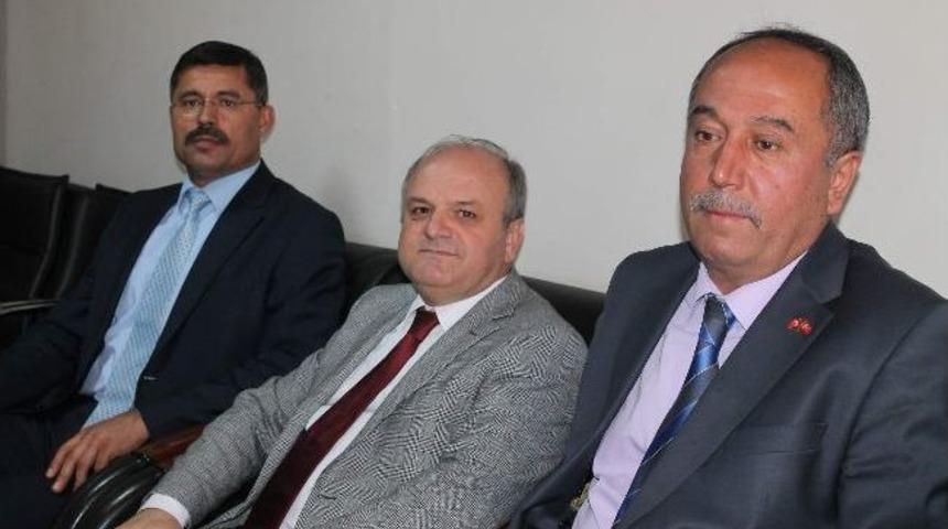 Vali &Ouml;zdemir &Ccedil;akacak, Mhp&rsquo;yi Ziyaret Etti