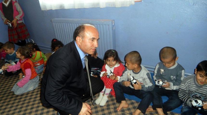 Cizre Emniyet M&uuml;d&uuml;r&uuml; İ&ccedil;li Okulları Ziyaret Etti