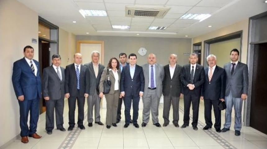 Konyalılar Derneği&rsquo;nden Başkan T&uuml;t&uuml;nc&uuml;&rsquo;ye Ziyaret