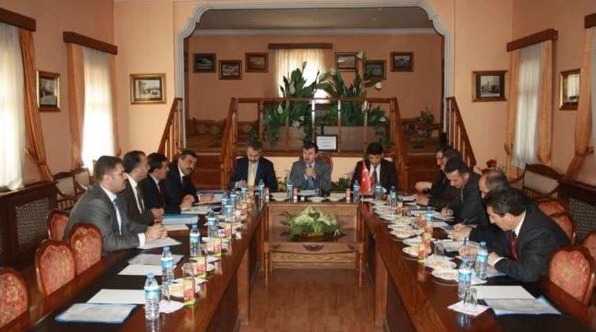 Doğubayazıt&rsquo;ta İl&ccedil;e Milli Eğitim M&uuml;d&uuml;rleri Toplantısı