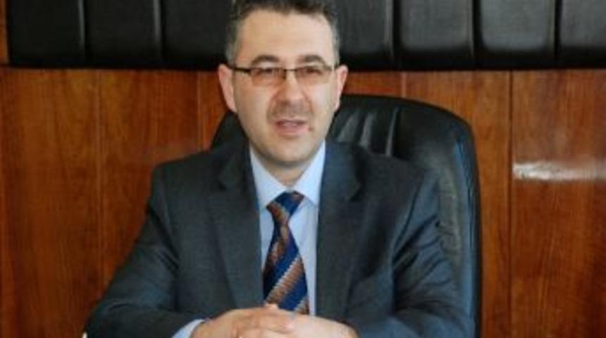 Hamdi Melih Saraoğlu Yeni Akademik D&ouml;nemde &Ouml;ğrencilere Başarılar Diledi