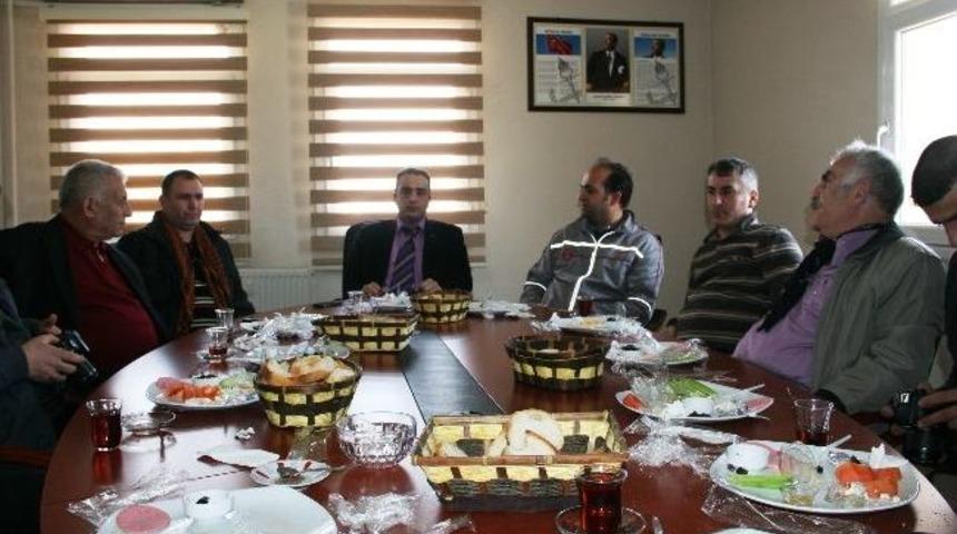 M&uuml;d&uuml;r Turhan Basın Mensuplarıyla Bir Araya Geldi