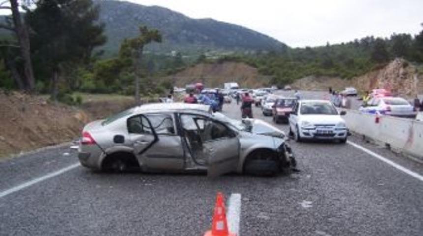 Korkuteli&rsquo;nde Trafik Kazaları Azaldı