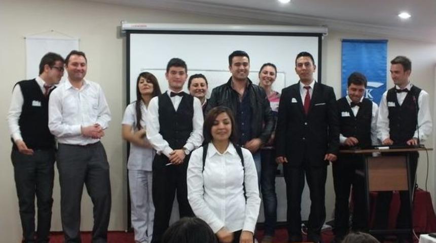 Otel Personeline İletişim Eğitimi