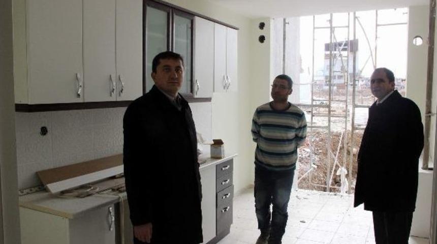 Milletvekili İsmail G&uuml;neş Kentsel D&ouml;n&uuml;ş&uuml;m&uuml; Yerinde İnceledi