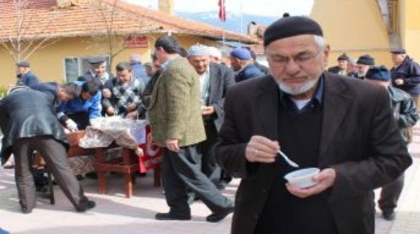 Domani&ccedil;'te Merhum Erbakan İ&ccedil;in Mevlit Okutuldu