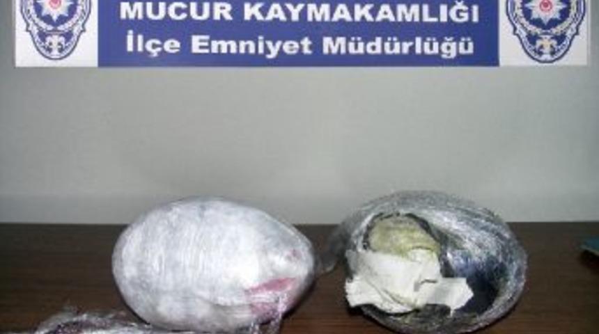 15 Yaşındaki &Ccedil;ocuğa Ait Bir Valizde 8 Kilo Esrar Ele Ge&ccedil;irildi