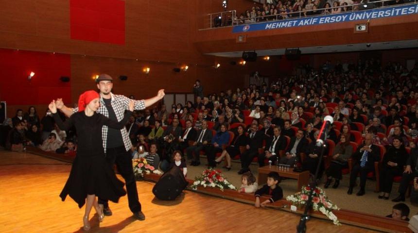 Yeşil&ccedil;am Şarkıları Burdurlulara Nostalji Yaptırdı