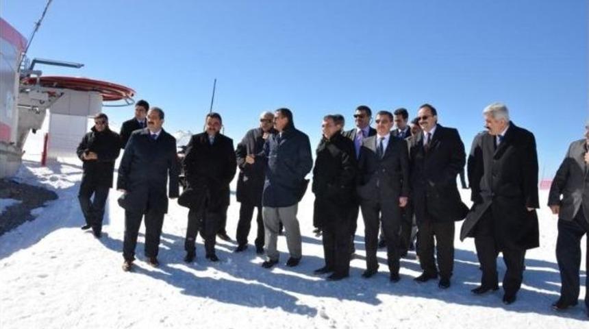 Oran &Uuml;yeleri Erciyes&rsquo;i Gezdi