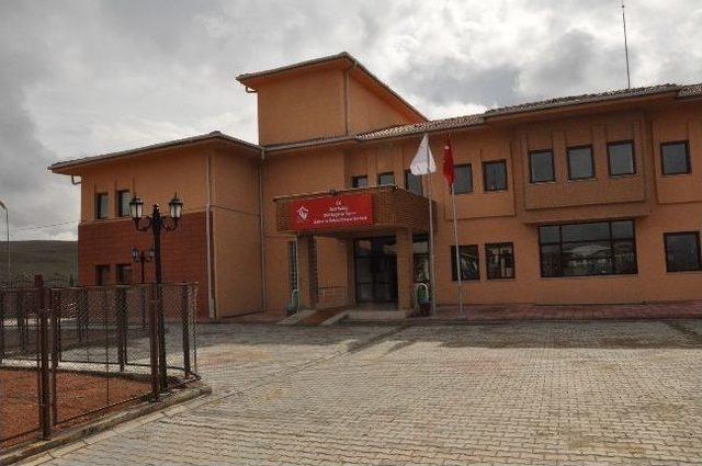 Gönül Elçileri Engelsiz Yaşam Merkezi Ve Kadın Konuk Evi'ni Ziyaret Etti