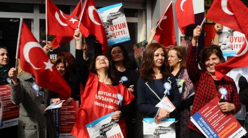 Sivas&rsquo;ta Memurlar Iş Bıraktı