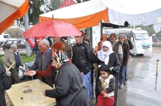 Sp Akhisar Teşkilatı, Merhum Erbakan&rsquo;ı Andı 3