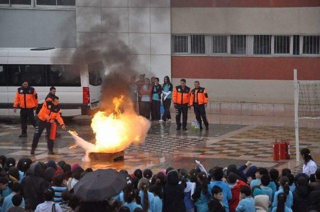 Şehzade Mehmet’ten Deprem Ve Yangın Tatbikatı