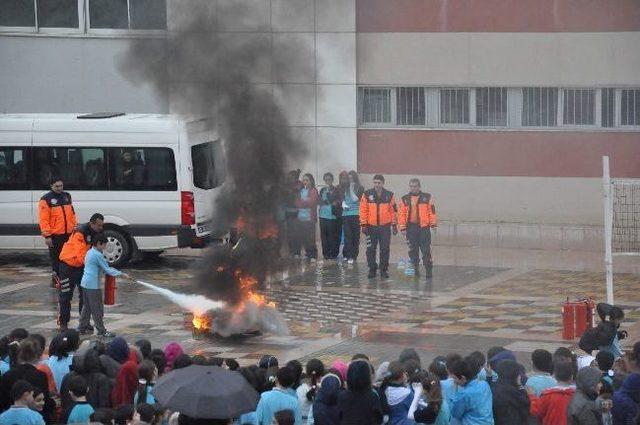 Şehzade Mehmet’ten Deprem Ve Yangın Tatbikatı