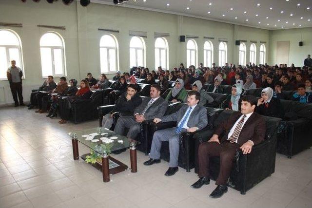 Ağrı’da “selahaddin Eyyubi” Konulu Konferans 1