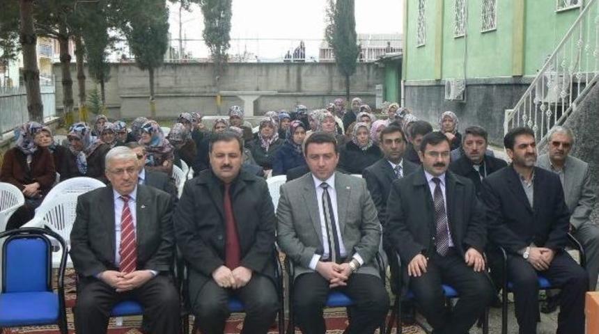 Boz&uuml;y&uuml;k Belediyesi'nden Kur'an Kurslarına Bilgisayar Desteği