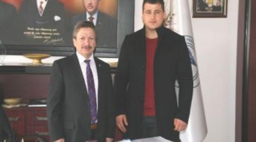 Rıza Kayaalp: &ldquo;g&uuml;reş Olimpiyatlardan &Ccedil;ıkartılmamalı&rdquo;