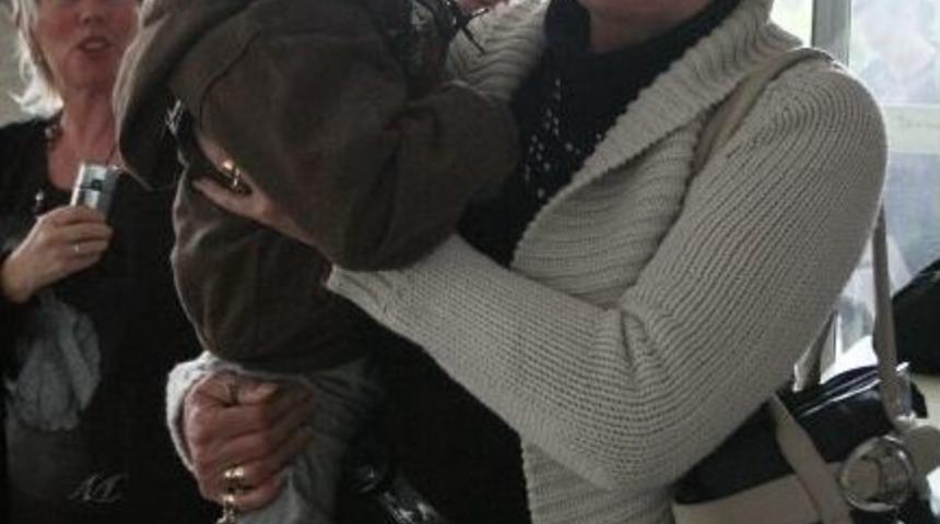 İngiliz Meleklerden Engelli Emre&rsquo;ye Yardım Eli